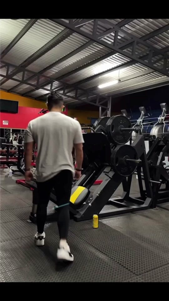 Post 9 by Coach Melqui on TikTok (video)