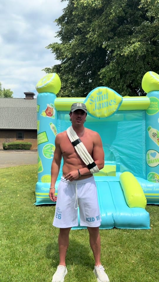 Post 9 by summitwallace on TikTok (video)