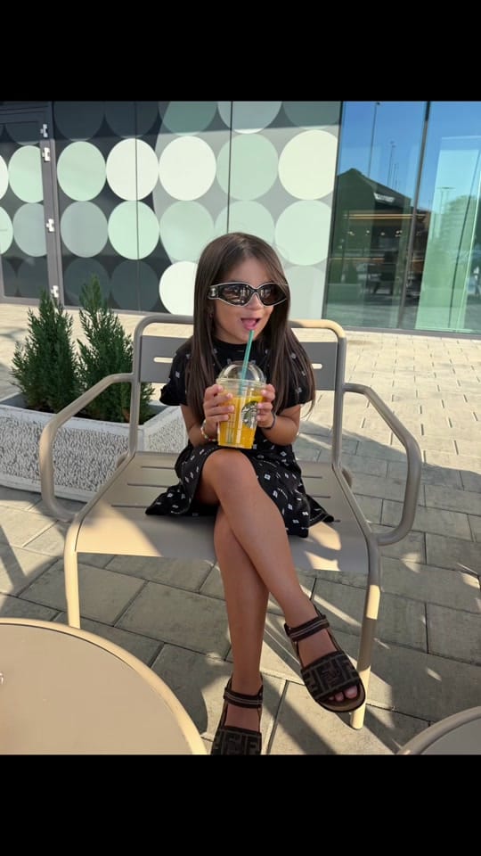 Post 2 by pantilimonsimina on TikTok (video)
