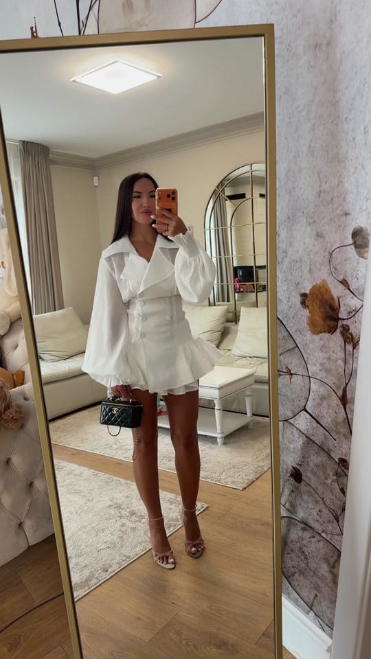Post 7 by pantilimonsimina on TikTok (video)