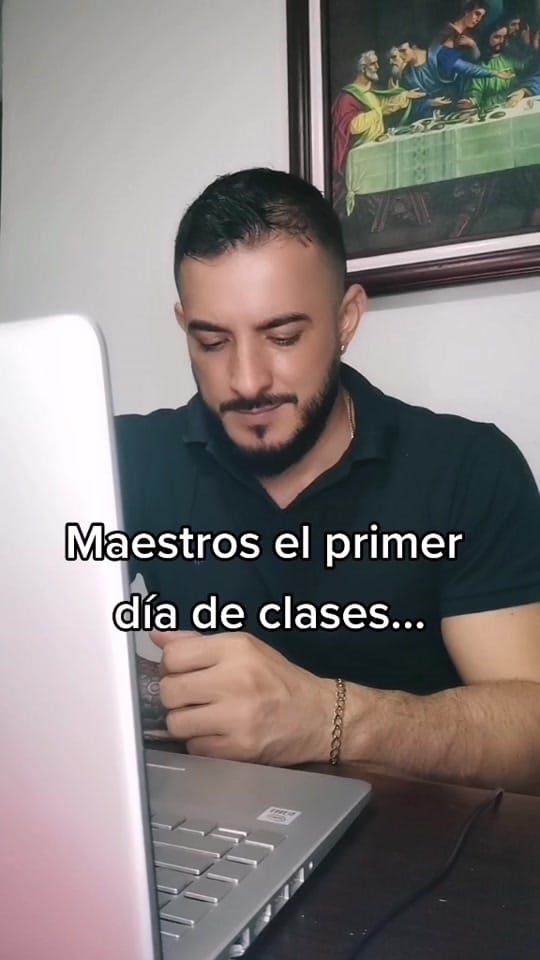 Post 2 by L. Obregon on TikTok (video)