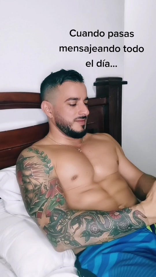 Post 8 by L. Obregon on TikTok (video)