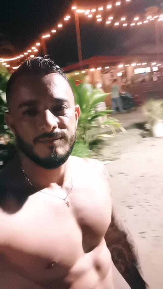Post 7 by L. Obregon on TikTok (video)