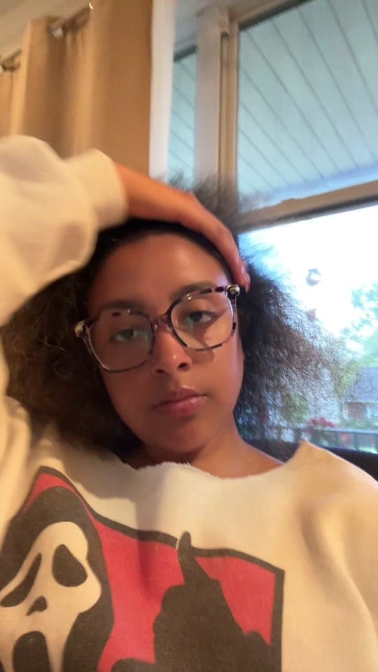 Post 2 by lyssarchiv3 on TikTok (video)