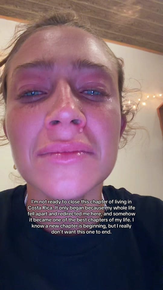 Post 9 by Jess 🌺 full-time travel on TikTok (video)