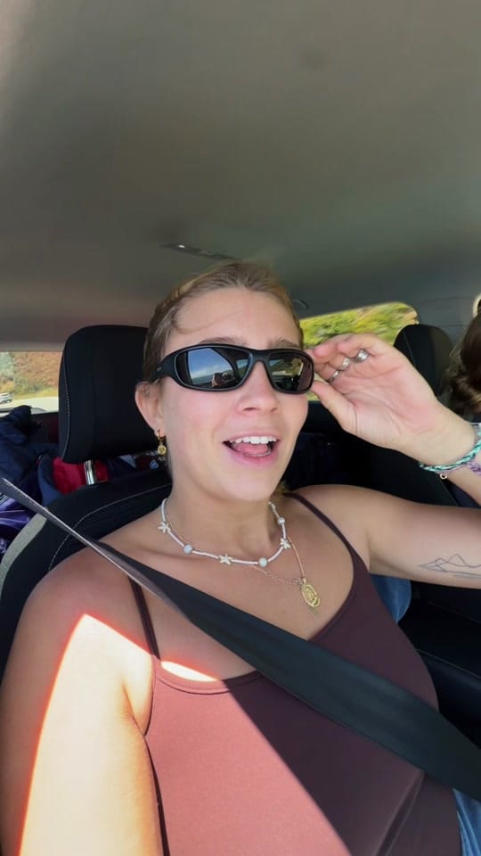 Post 3 by Jess 🌺 full-time travel on TikTok (video)