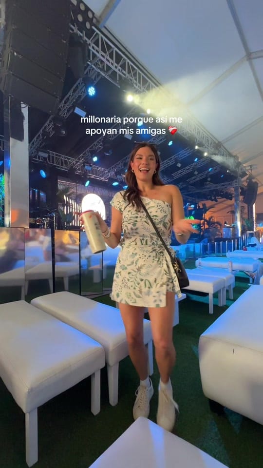 Post 10 by Paola ☁️ on TikTok (video)