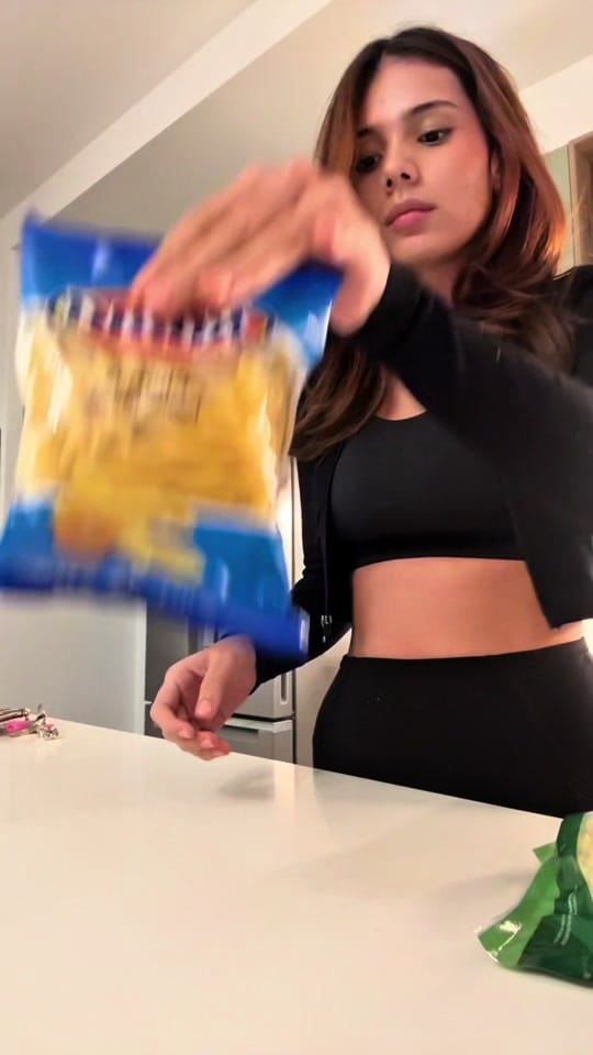 Post 8 by Mariela Sambucci on TikTok (video)
