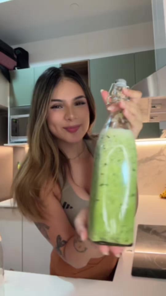 Post 4 by Mariela Sambucci on TikTok (video)