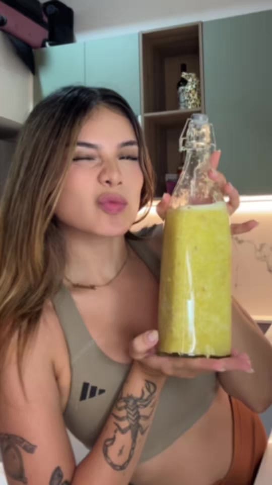 Post 2 by Mariela Sambucci on TikTok (video)