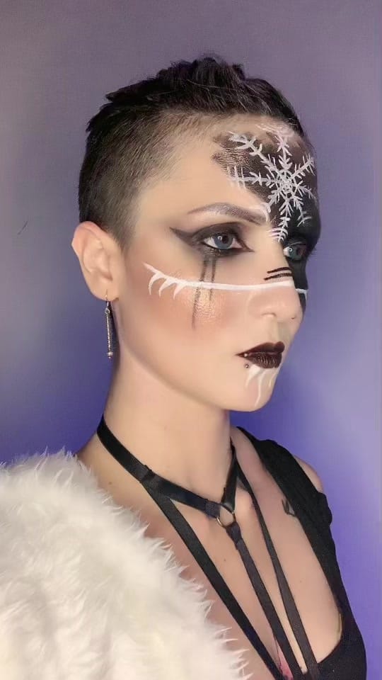 Post 1 by Jeka LC Cosplay on TikTok (video)