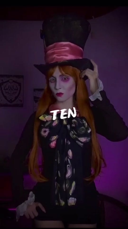 Post 6 by Jeka LC Cosplay on TikTok (video)
