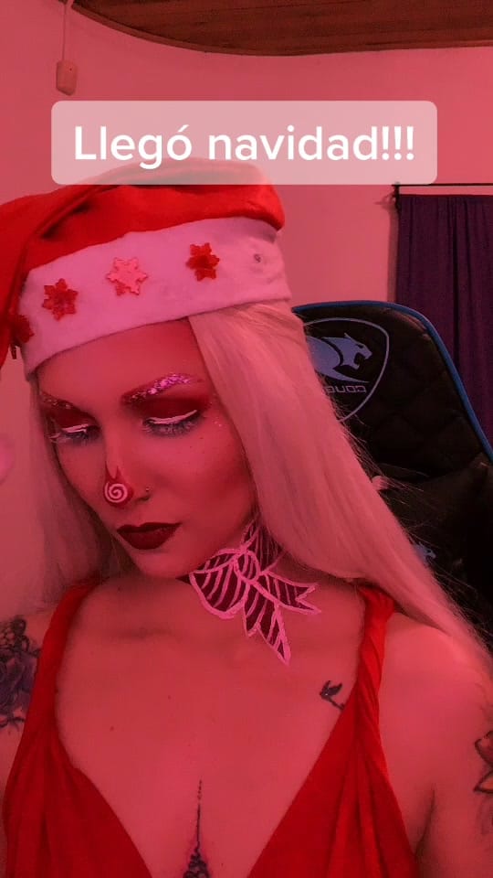 Post 8 by Jeka LC Cosplay on TikTok (video)