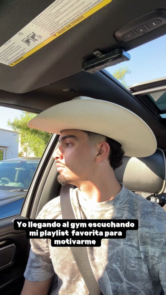 Post 2 by Ⓜ️arcos on TikTok (video)