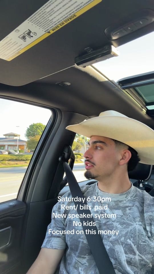 Post 5 by Ⓜ️arcos on TikTok (video)