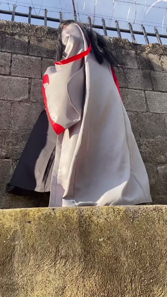 Post 4 by Yosmi on TikTok (video)