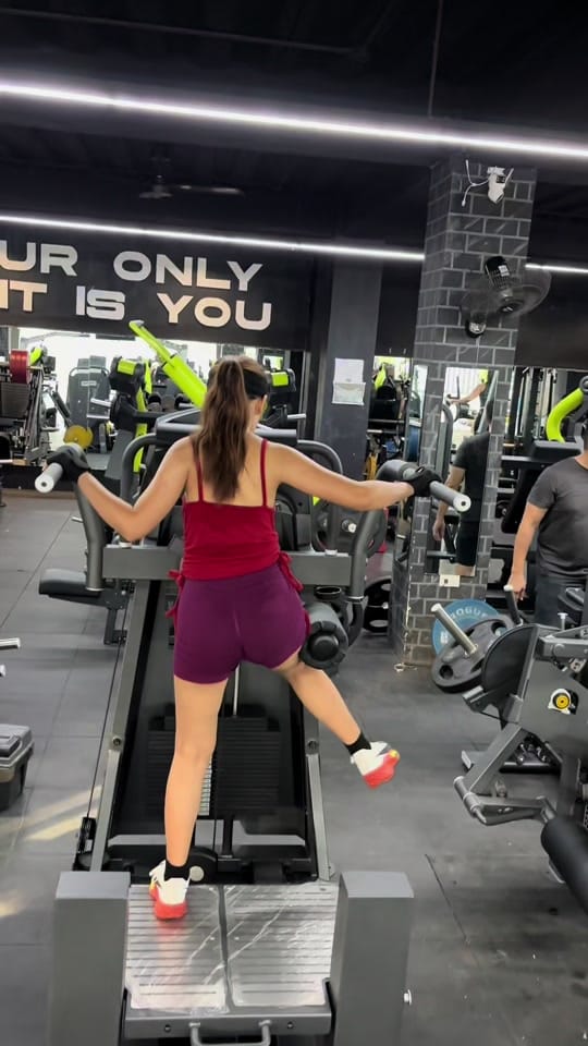 Post 6 by Barbie Perolino on TikTok (video)