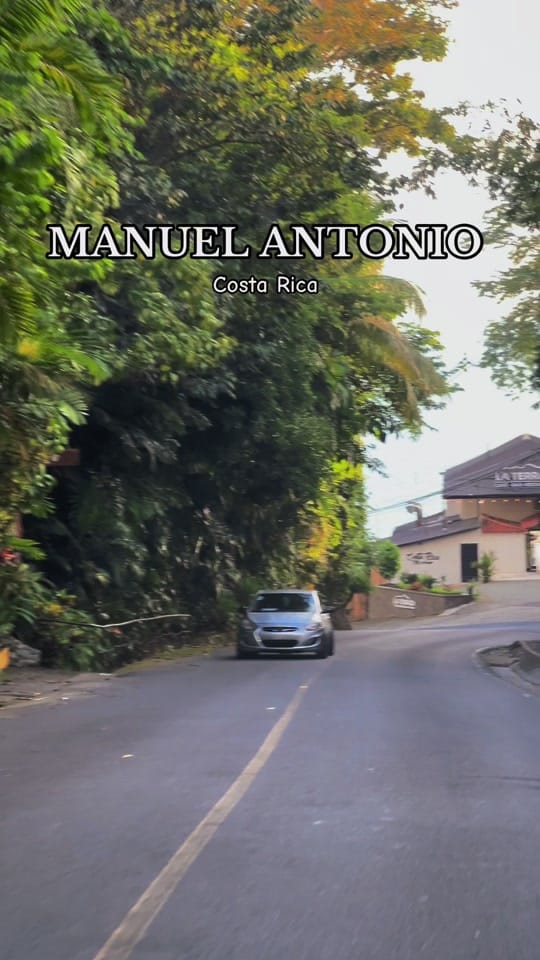 Post 8 by Experience Monteverde CR on TikTok (video)