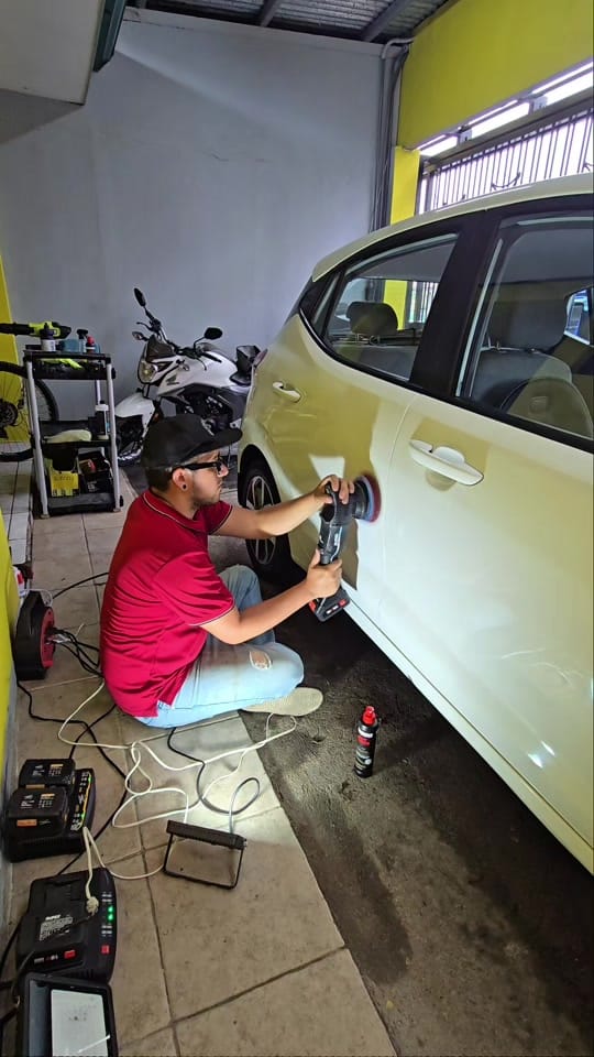 Post 4 by Ortiz Auto  Detailer on TikTok (video)