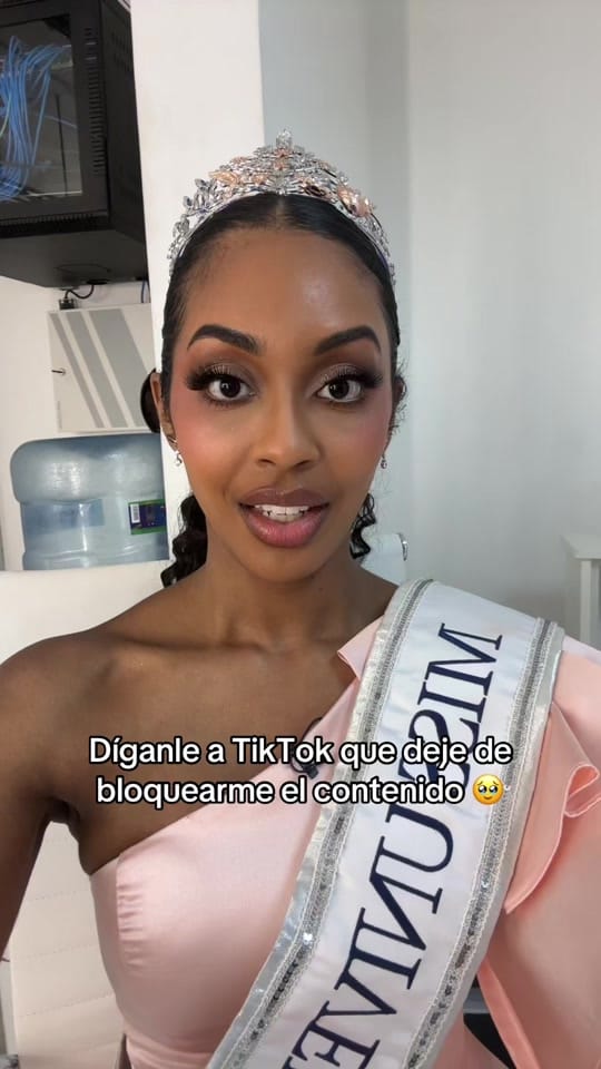Post 4 by Mariale Acosta on TikTok (video)