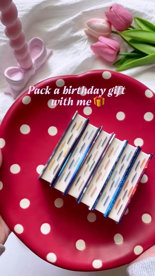 Post 3 by Tinybook Whispers on TikTok (video)
