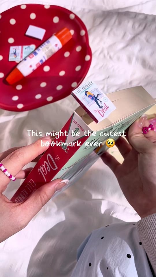 Post 6 by Tinybook Whispers on TikTok (video)