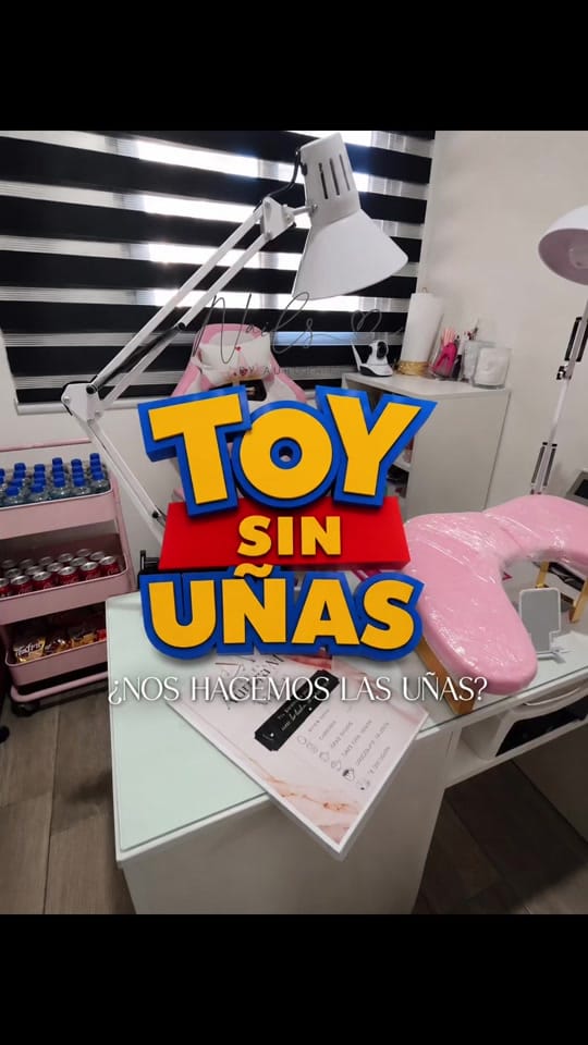Post 1 by Nails By Aurora’M 👑 on TikTok (video)