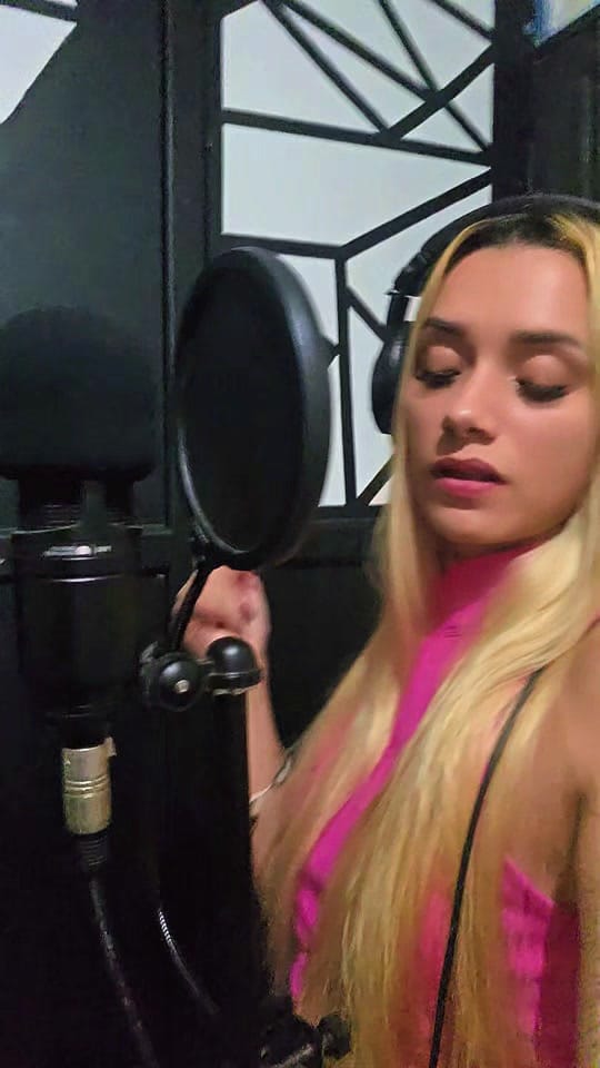 Post 8 by Amy on TikTok (video)