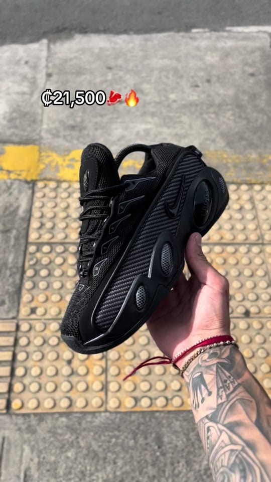 Post 6 by Real Store CR on TikTok (video)