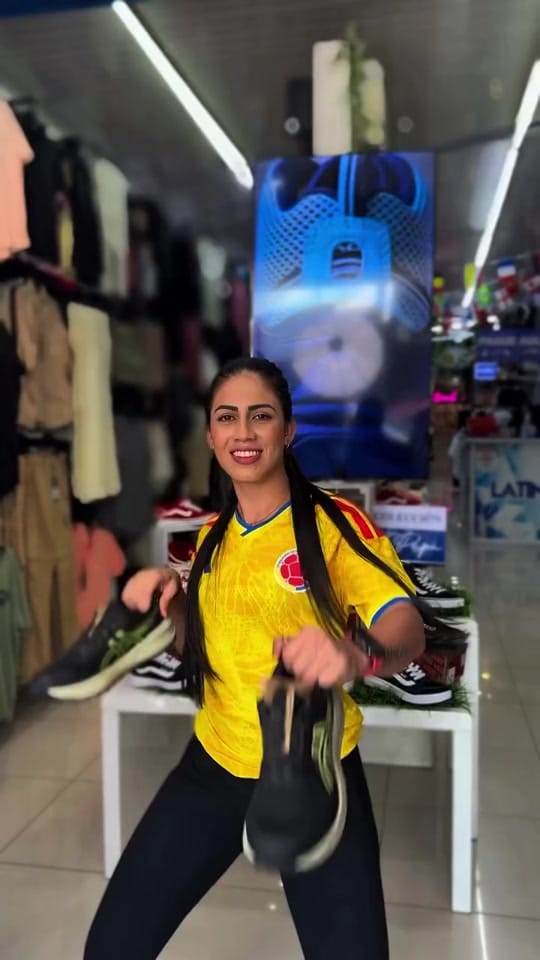 Post 5 by Latinos Store on TikTok (video)