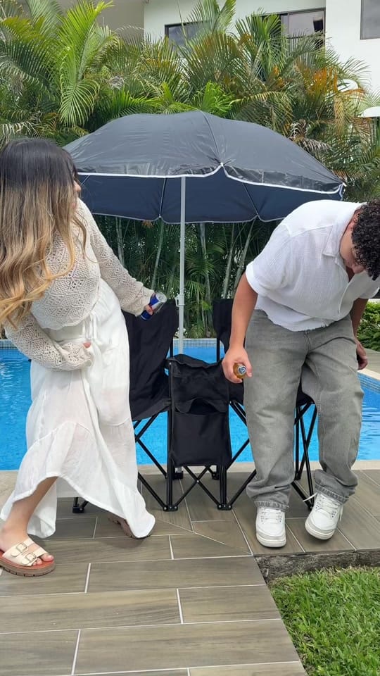 Post 5 by ¡Hey! Store on TikTok (video)