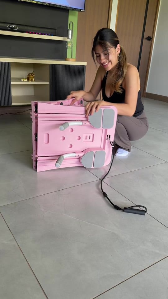 Post 9 by ¡Hey! Store on TikTok (video)