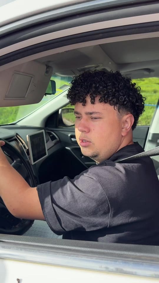 Post 1 by ¡Hey! Store on TikTok (video)