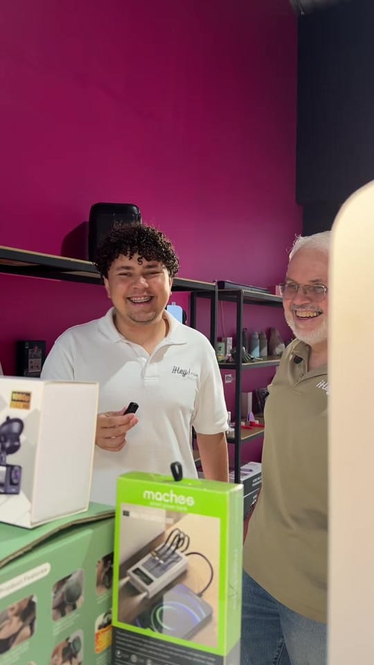 Post 8 by ¡Hey! Store on TikTok (video)