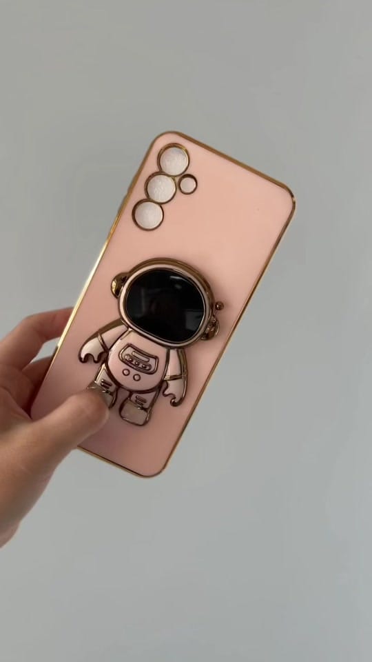 Post 3 by Mobile store on TikTok (video)