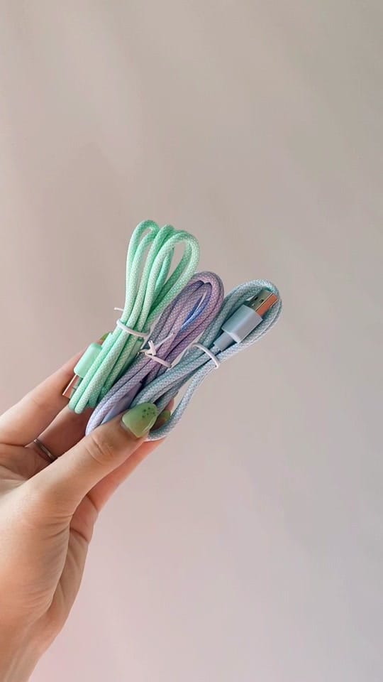 Post 6 by Mobile store on TikTok (video)