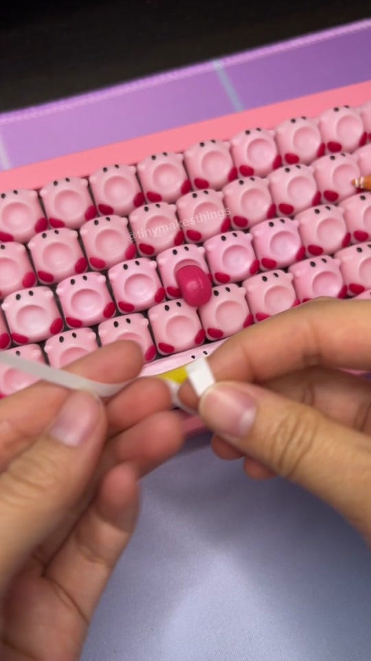 Post 3 by tiny - keycap maker on TikTok (video)