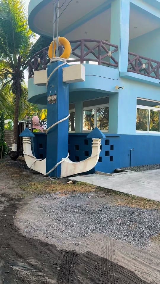 Post 3 by Chalet “Casa del pulpo” on TikTok (video)