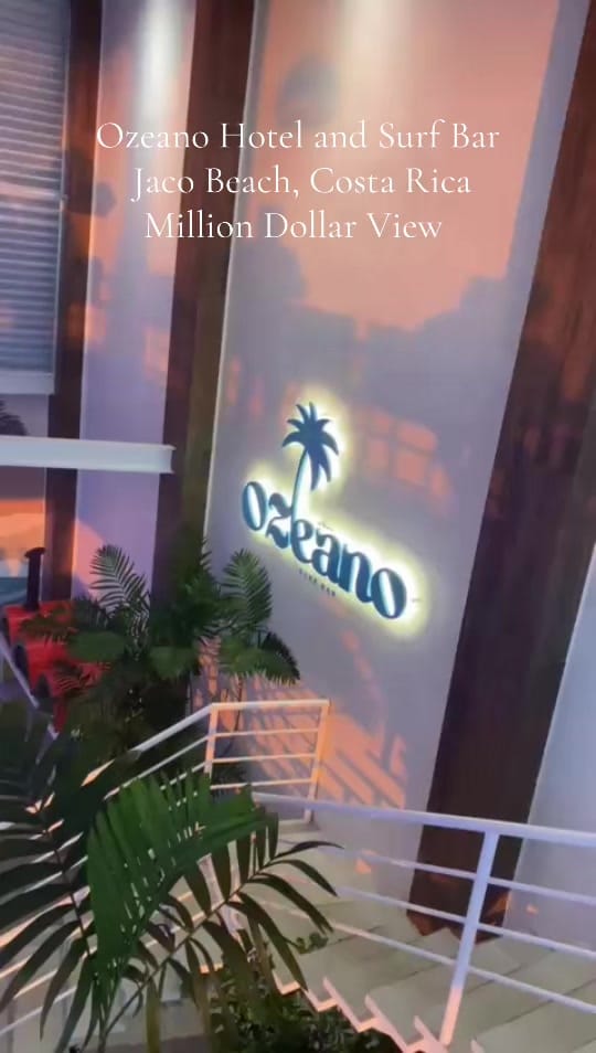 Post 6 by Jaco Party Villas on TikTok (video)