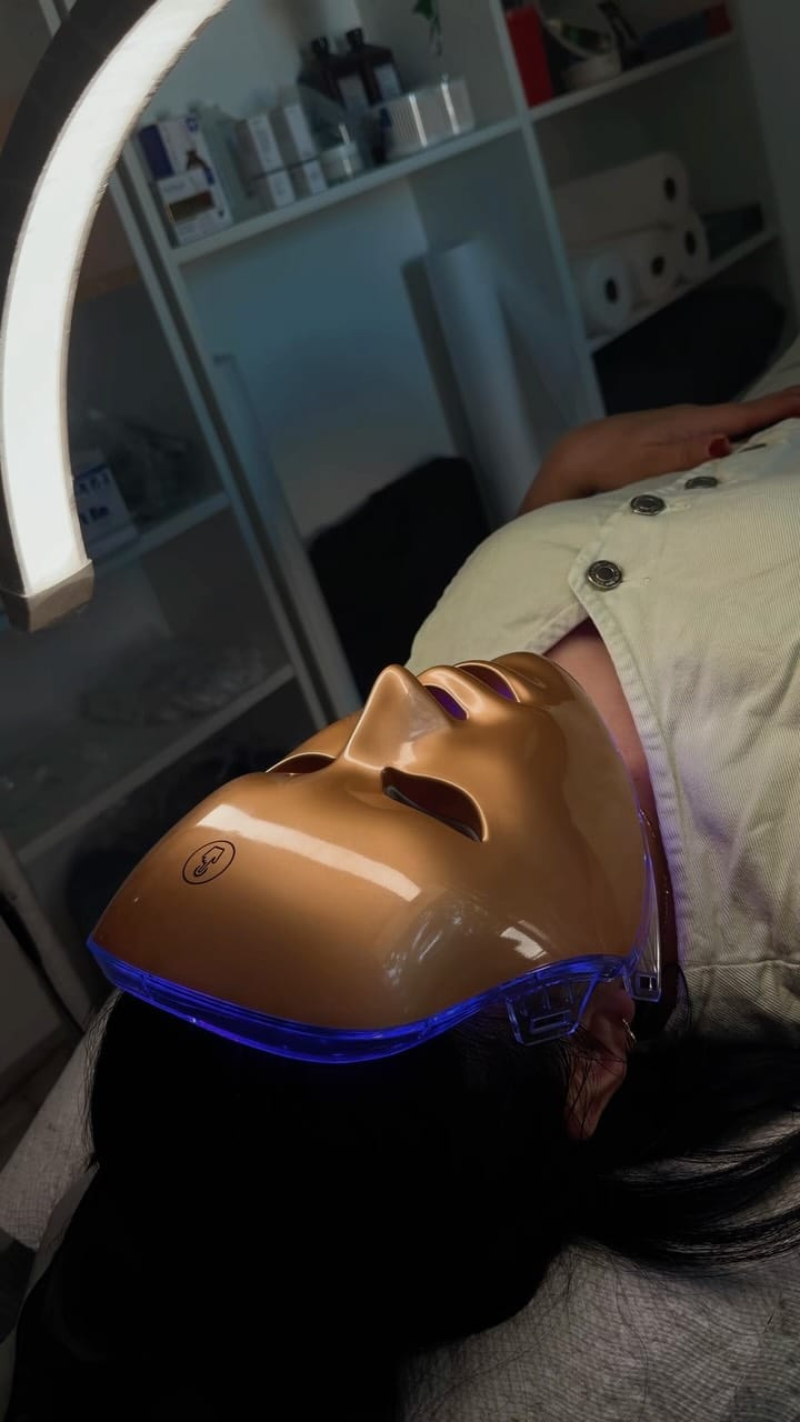 Post 4 by Alexander Medina | Depilación Láser & Estética on Instagram (video)
