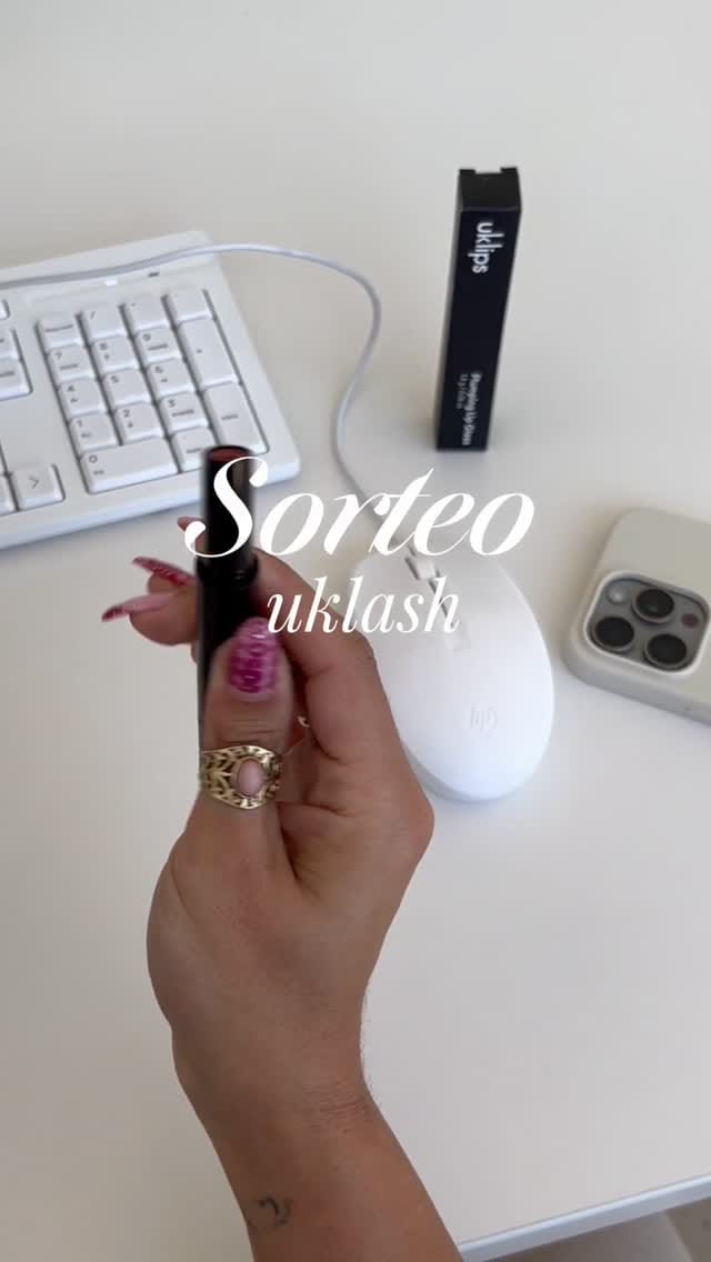 Post 8 by Arenal Perfumerías on Instagram (video)