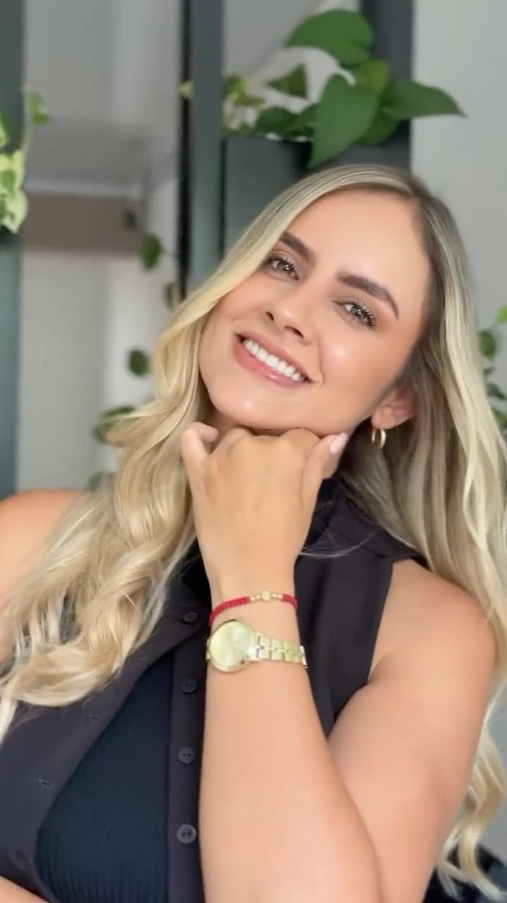 Post 3 by Beatriz hernandez peluqueria on Instagram (video)