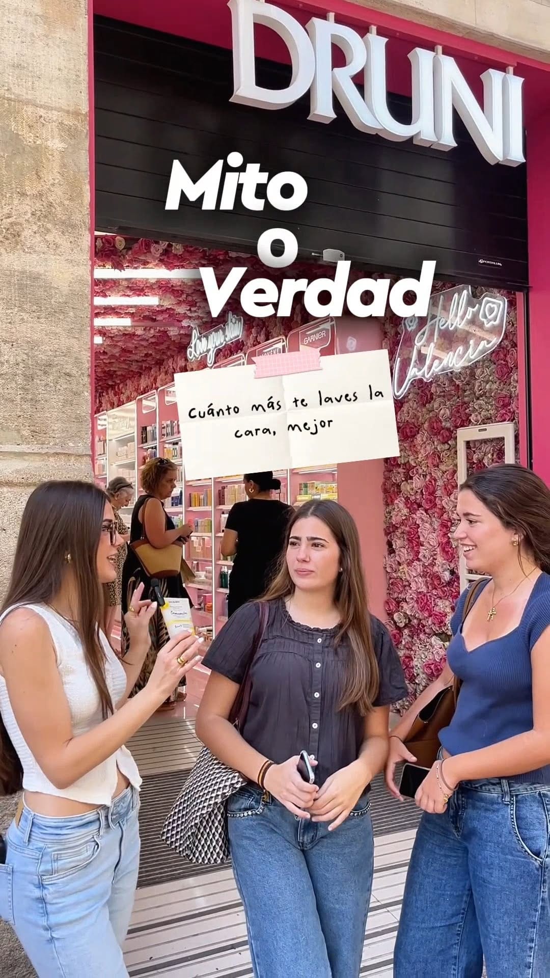 Post 4 by Flor de Mayo on Instagram (video)