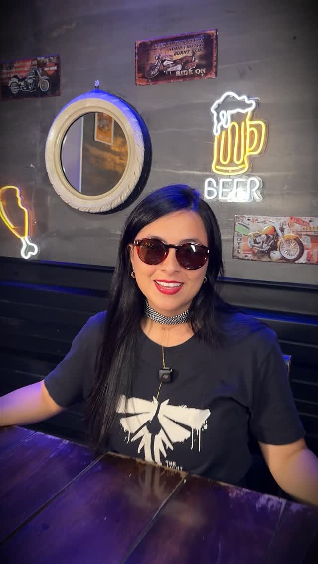 Post 9 by Harley Wings on Instagram (video)