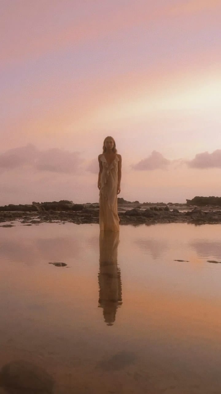 Post 10 by Linnea Widmark on Instagram (video)