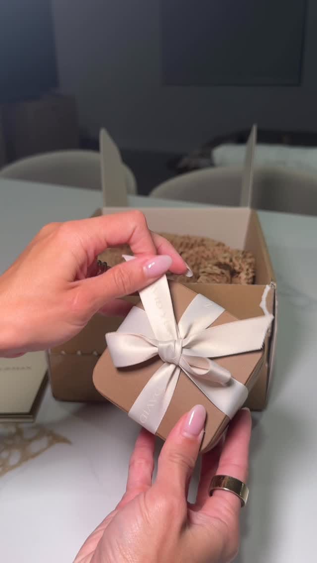 Post 5 by Natalia Martinez on Instagram (video)
