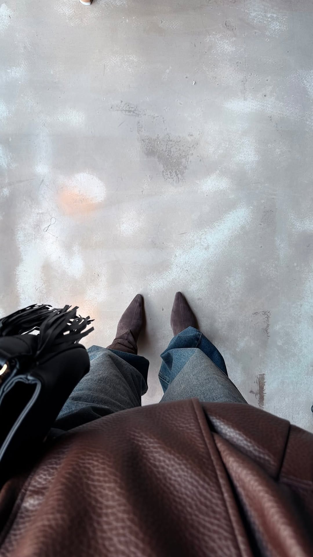 Post 3 by Ms Paula Bee on Instagram (video)