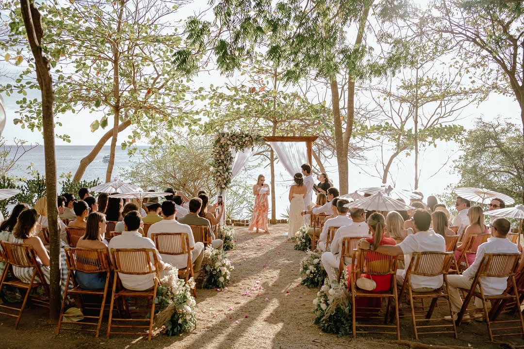 Post 6 by Wedding Photographer in Costa Rica on Instagram (carousel)
