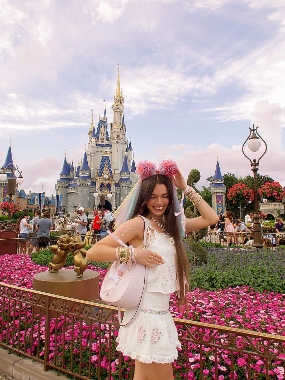 Post 2 by 🌸GABBY BROWN🌸 ~ Orlando Creator on Instagram (carousel)