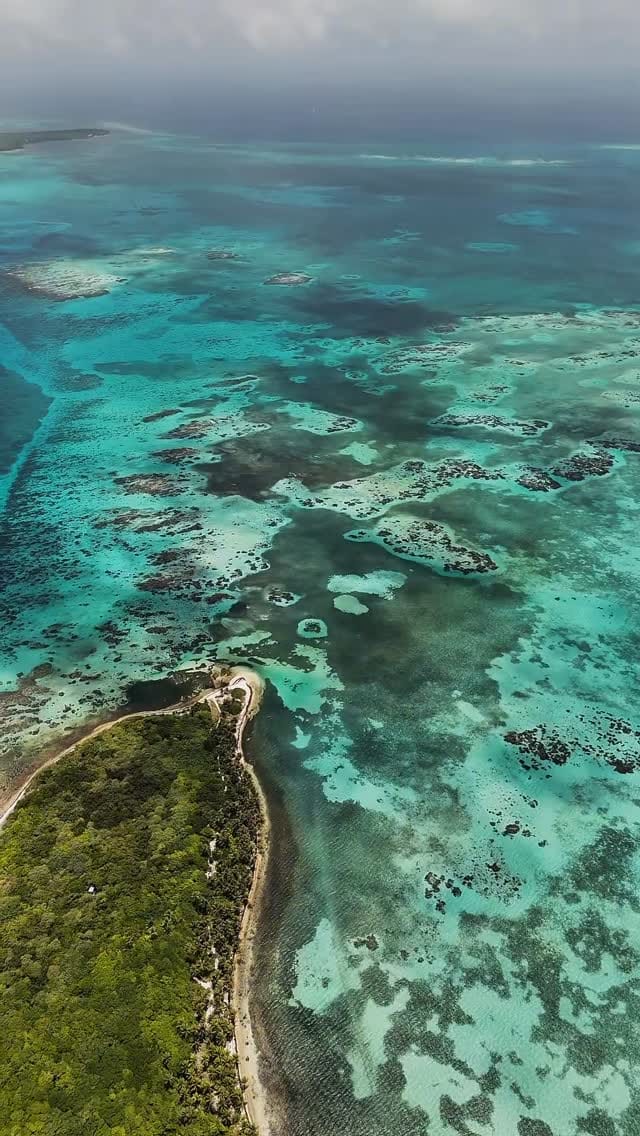 Post 4 by Grecia 🌊🪬🎶 on Instagram (video)